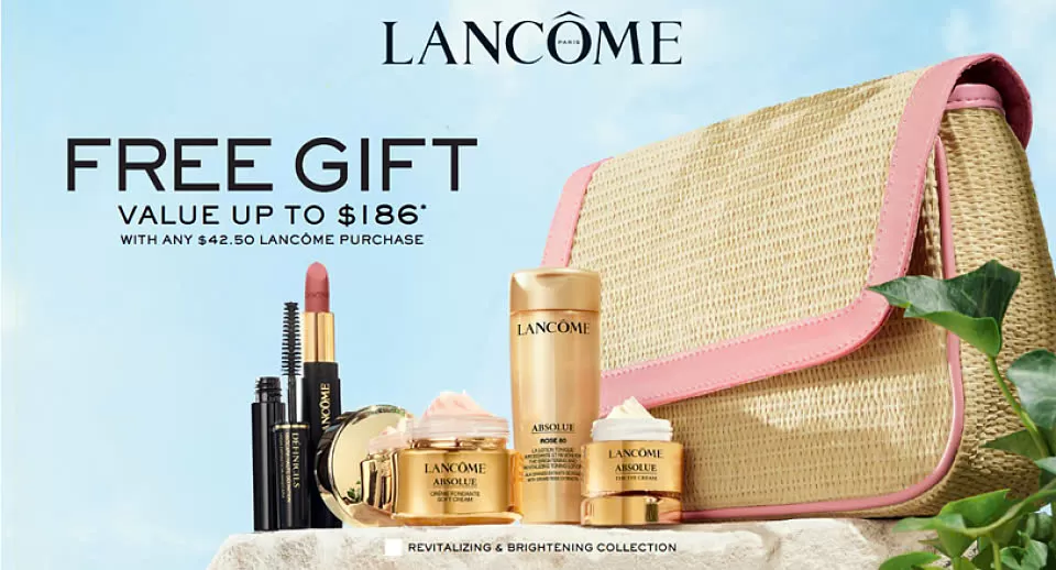 Tặng nàng set quà tặng mỹ phẩm Lancome Gifts At Nordstrom gồm 6 món mỹ phẩm nổi bật, thể hiện đẳng cấp và tình cảm qua món quà tặng tinh tế.