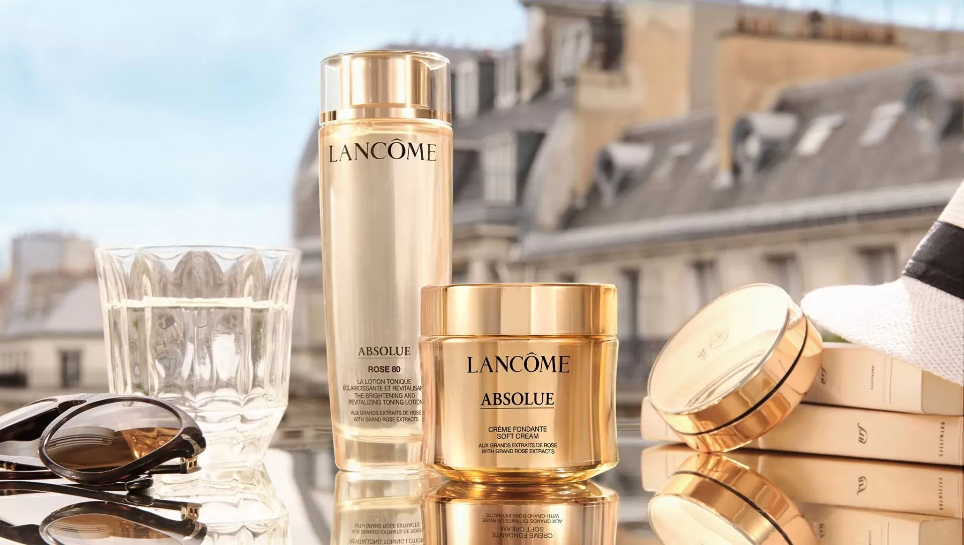 Tặng nàng set quà tặng mỹ phẩm Lancome Gifts At Nordstrom gồm 6 món mỹ phẩm nổi bật, thể hiện đẳng cấp và tình cảm qua món quà tặng tinh tế.