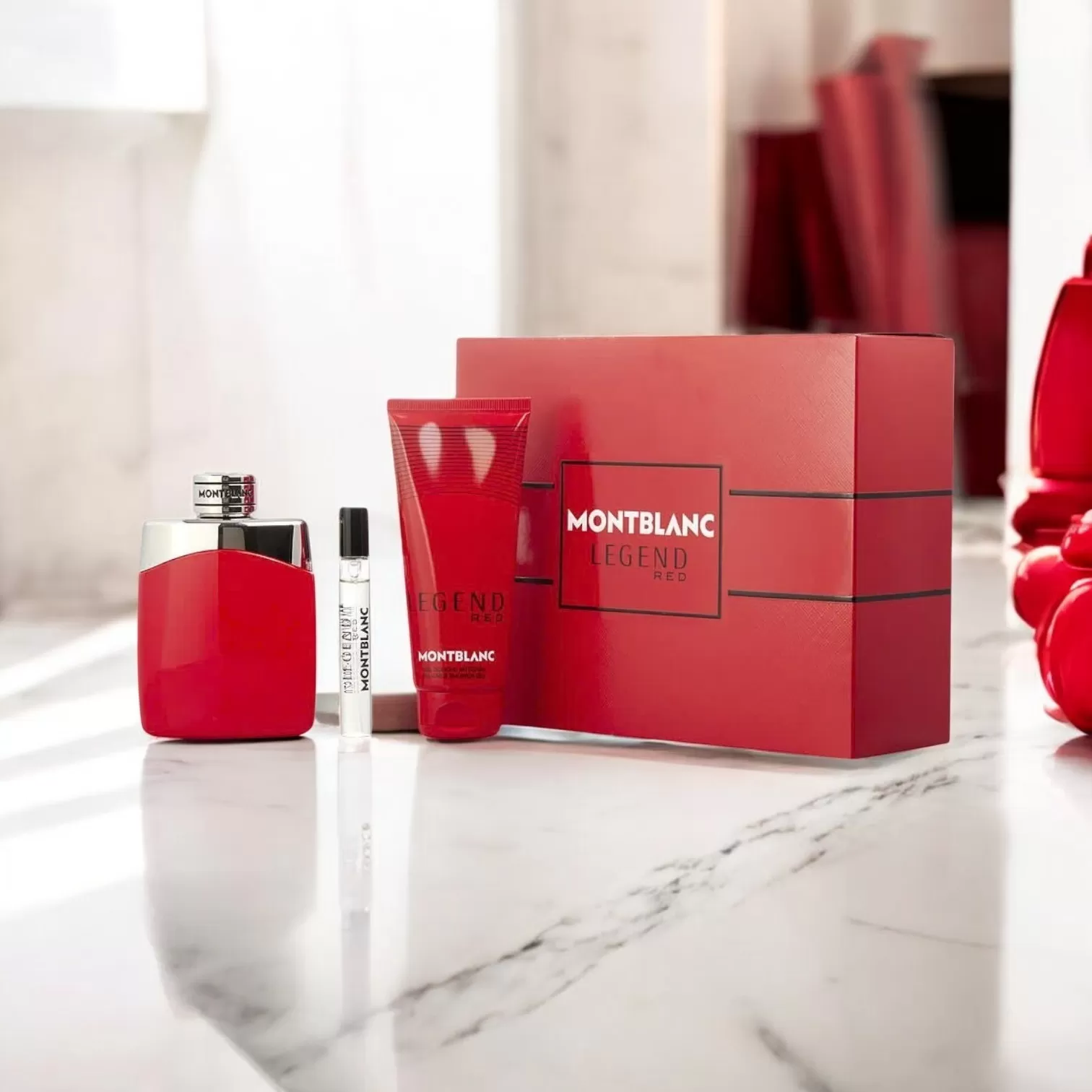 Giftset Montblanc Legend Red (EDP 100ml + 7.5ml & Shower Gel 100ml)