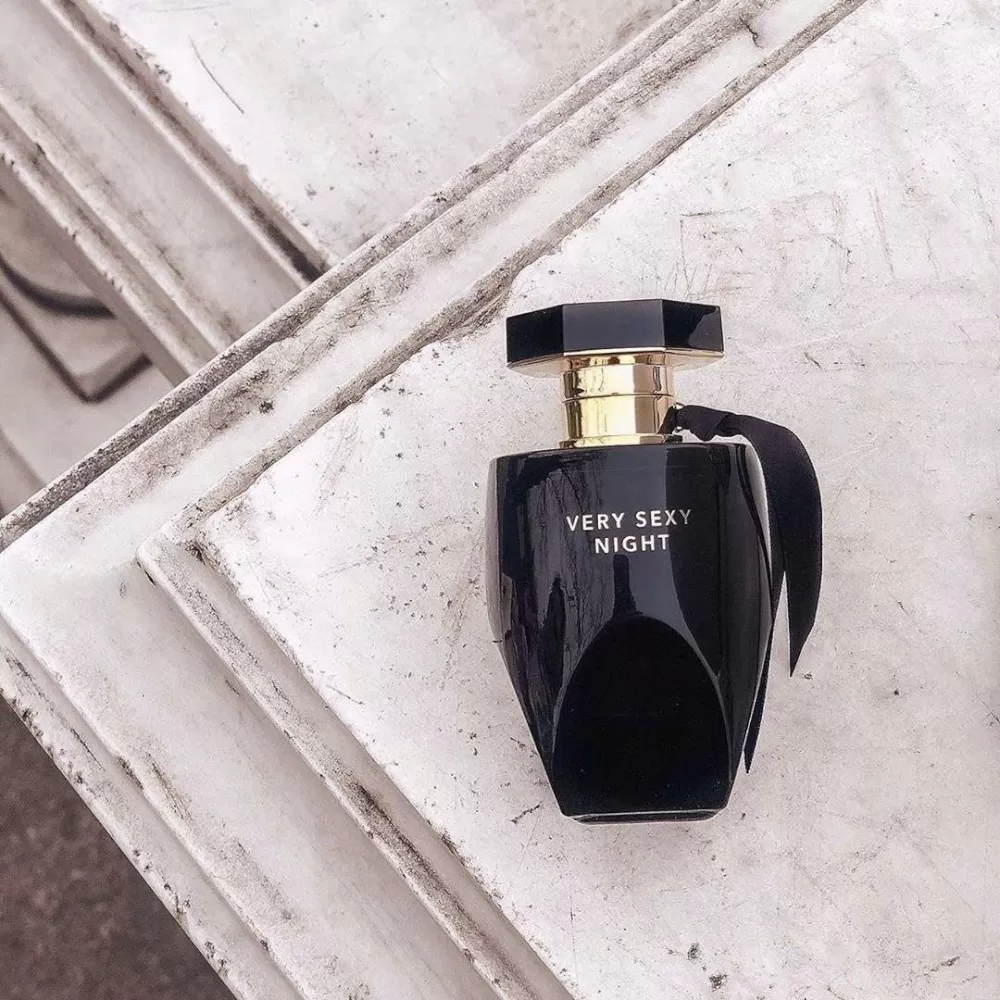 Bộ quà tặng nước hoa Very Sexy Night Fragrance Trio