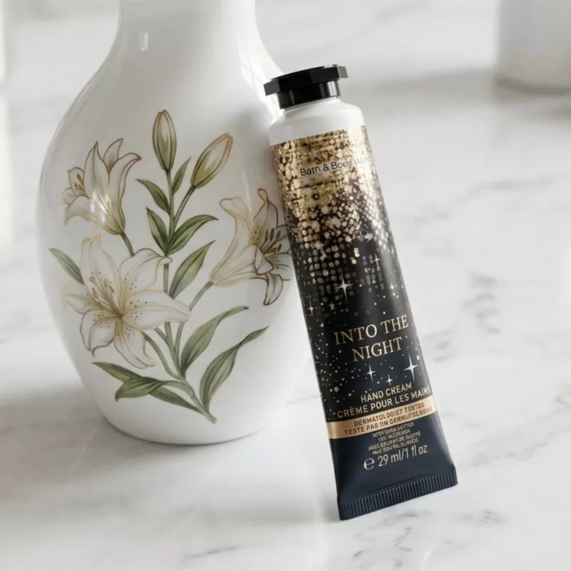 Kem Dưỡng Da Tay Into The Night - Bath & Body Works - 29ml