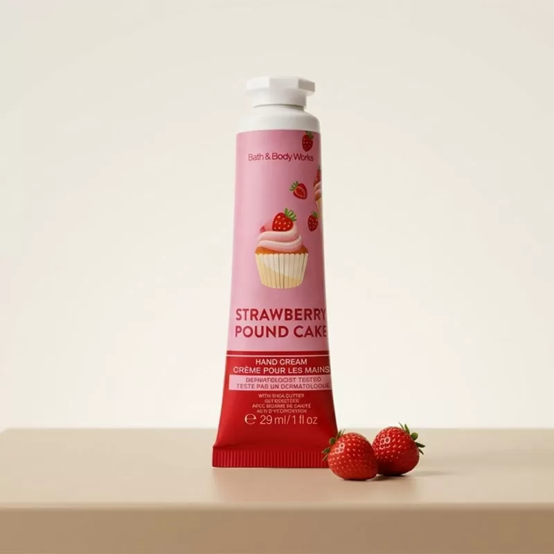 Kem Dưỡng Da Tay Strawberry Pound Cake - Bath & Body Works - 29ml