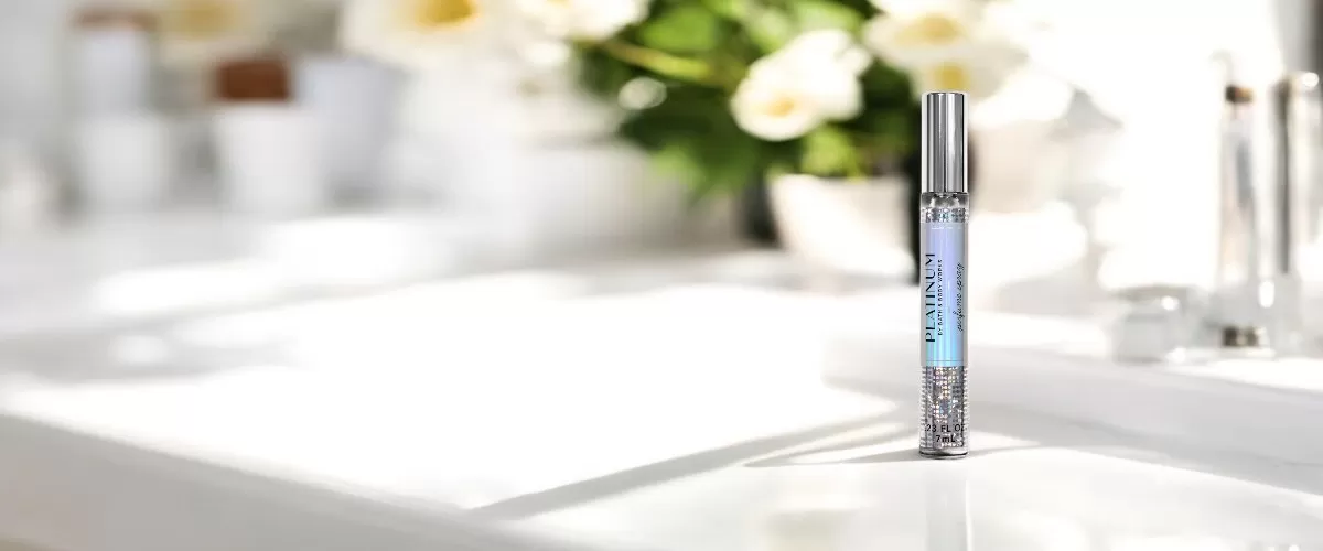 Khám phá nước hoa mini Bath And Body Works Platinum 7ml – hương thơm nam tính, cuốn hút. Phù hợp làm quà tặng sang trọng, chính hãng, lưu hương lâu.