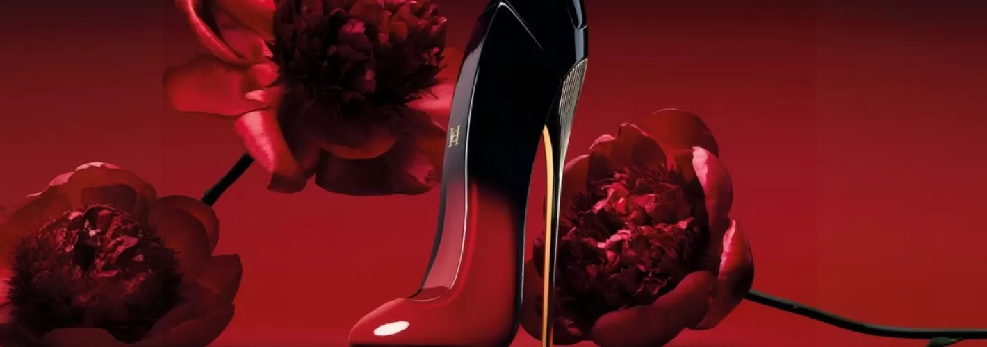 Mua nước hoa nữ Very Good Girl Carolina Herrera chính hãng 50ml - Sự hòa quyện hoàn hảo giữa hương trái cây và hoa cỏ thanh lịch.