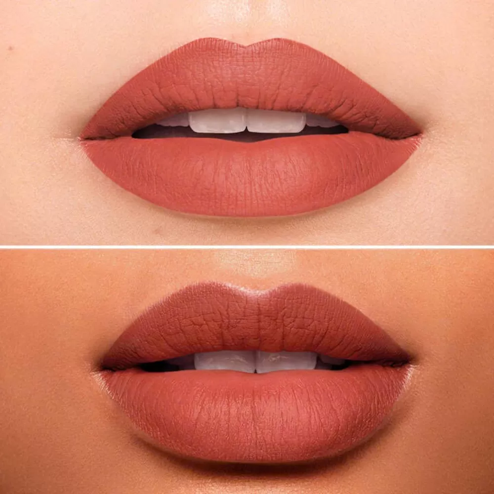 Son kem Lancome Drama Ink 274 French Tea, dưỡng ẩm và lên màu tự nhiên, phù hợp cho mọi phong cách trang điểm.