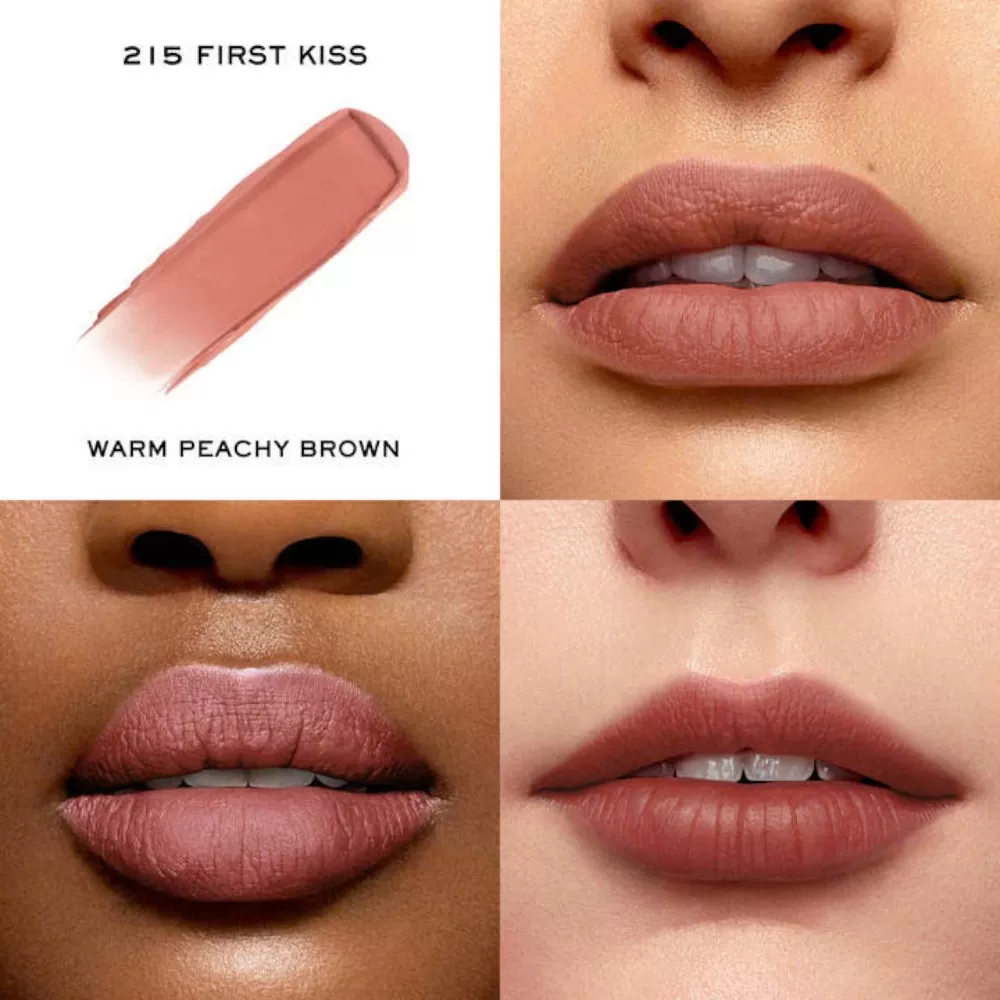 Son môi Lancome Intimatte First Kiss chất son lì mềm mịn, lâu trôi, màu hồng dịu ngọt giúp bạn luôn nổi bật và cuốn hút trong mọi dịp.