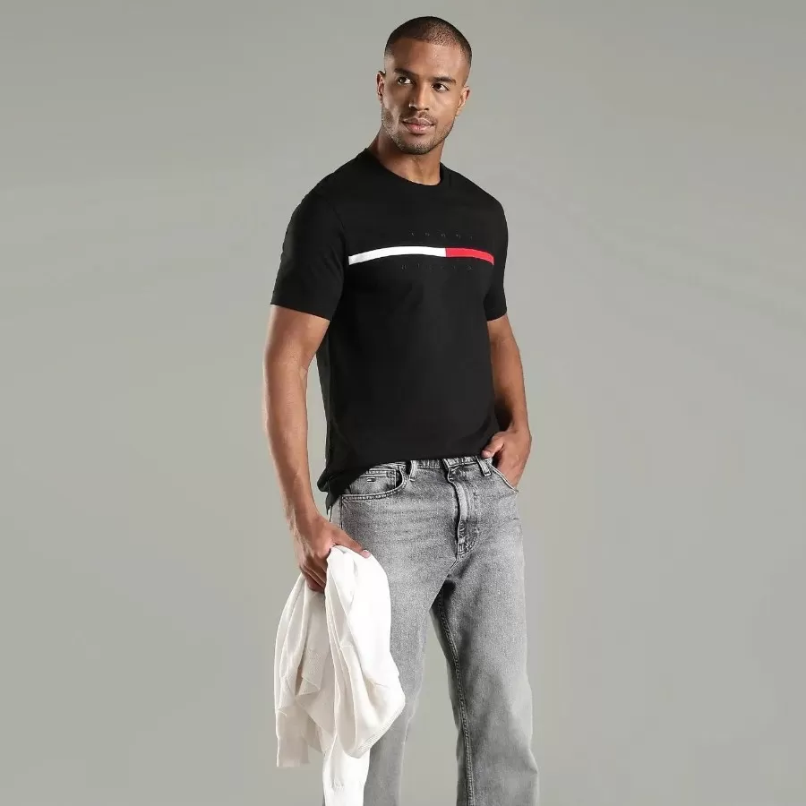 Tommy Hilfiger Embroidered Flag Stripe Logo T-Shirt #L #Đen