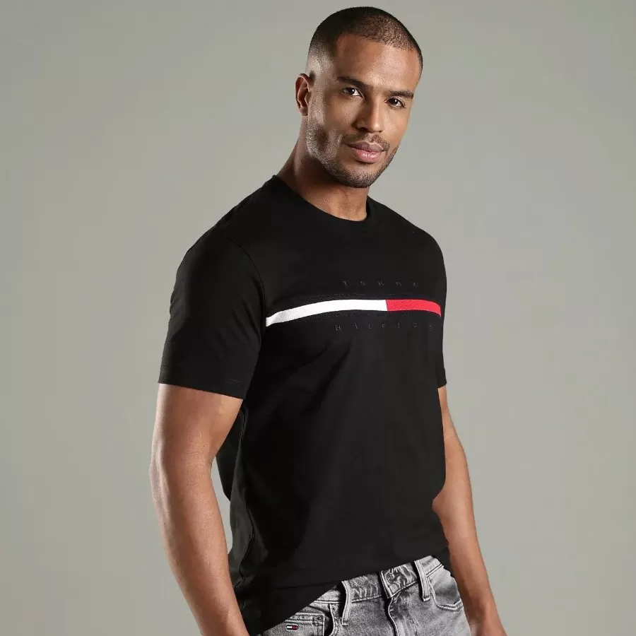 Tommy Hilfiger Embroidered Flag Stripe Logo T-Shirt #L #Đen