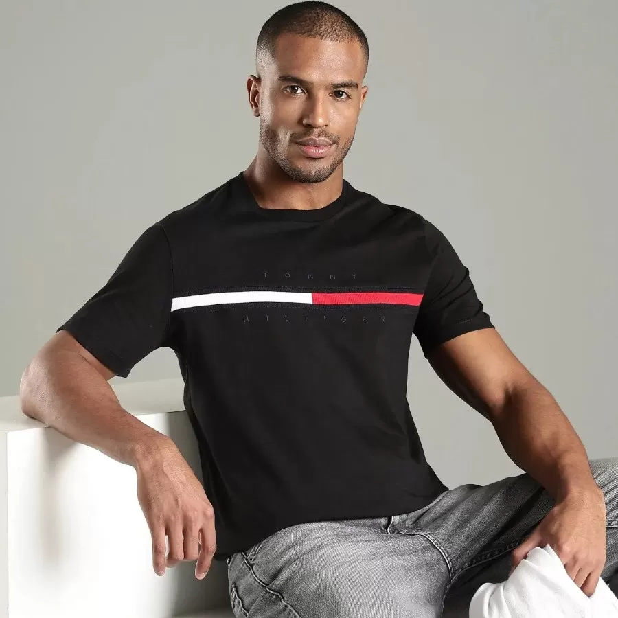 Tommy Hilfiger Embroidered Flag Stripe Logo T-Shirt #L #Đen