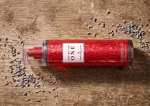 Xịt thơm to&agrave;n th&acirc;n + xịt thơm to&agrave;n th&acirc;n Bath & Body Works You're The One + thay thế nước hoa đắt đỏ với hương thơm nhẹ nh&agrave;ng bền l&acirc;u cho cả nam v&agrave; nữ.