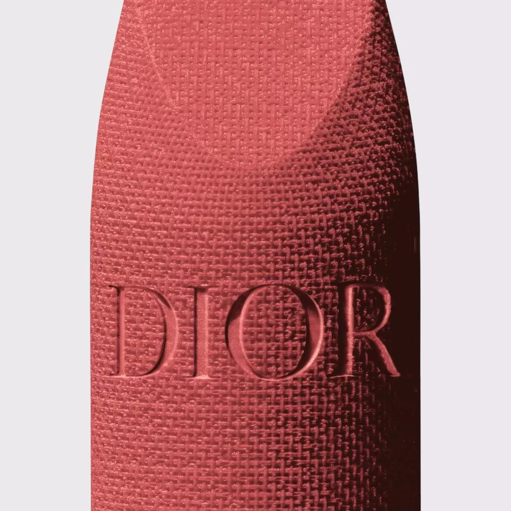 Thỏi son Dior 772 Classic Rosewood – son Dior chính hãng với màu hồng đất thanh lịch, bền màu và dưỡng ẩm môi.