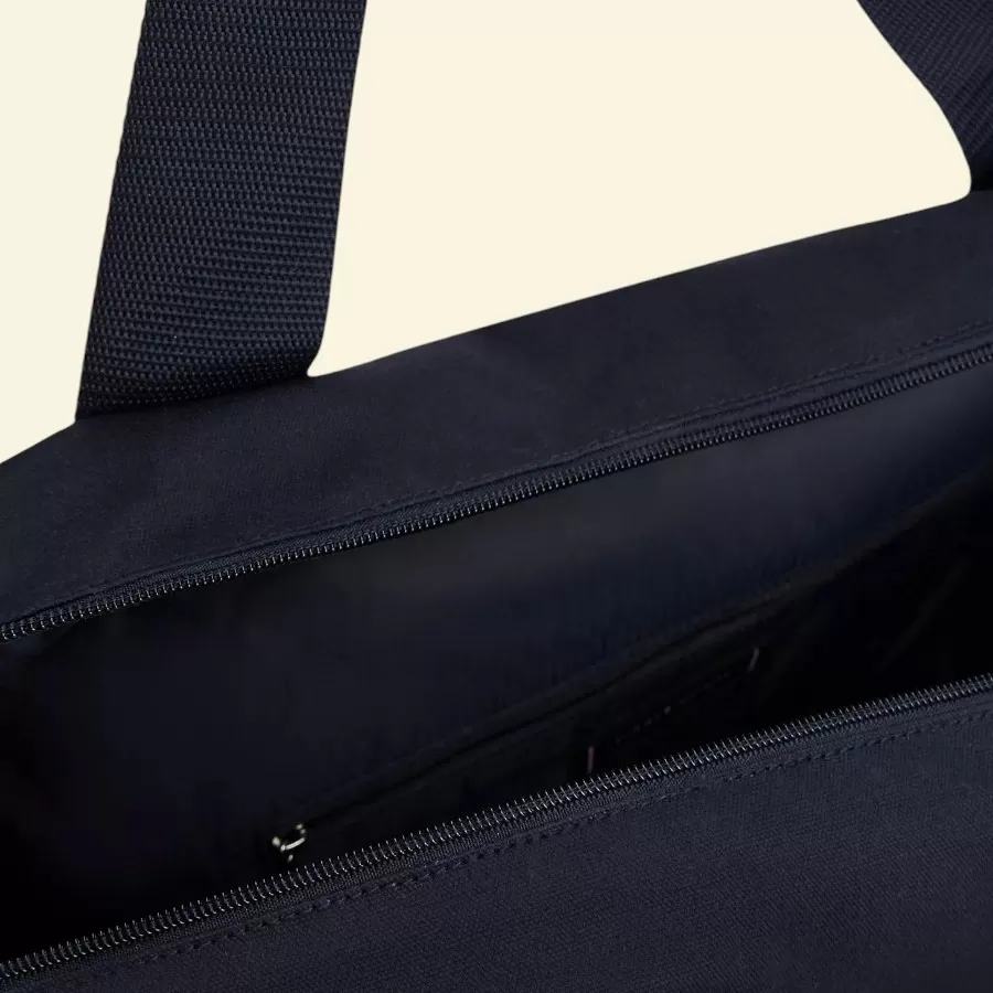 Tommy Hilfiger Flag Stripe Logo Duffle