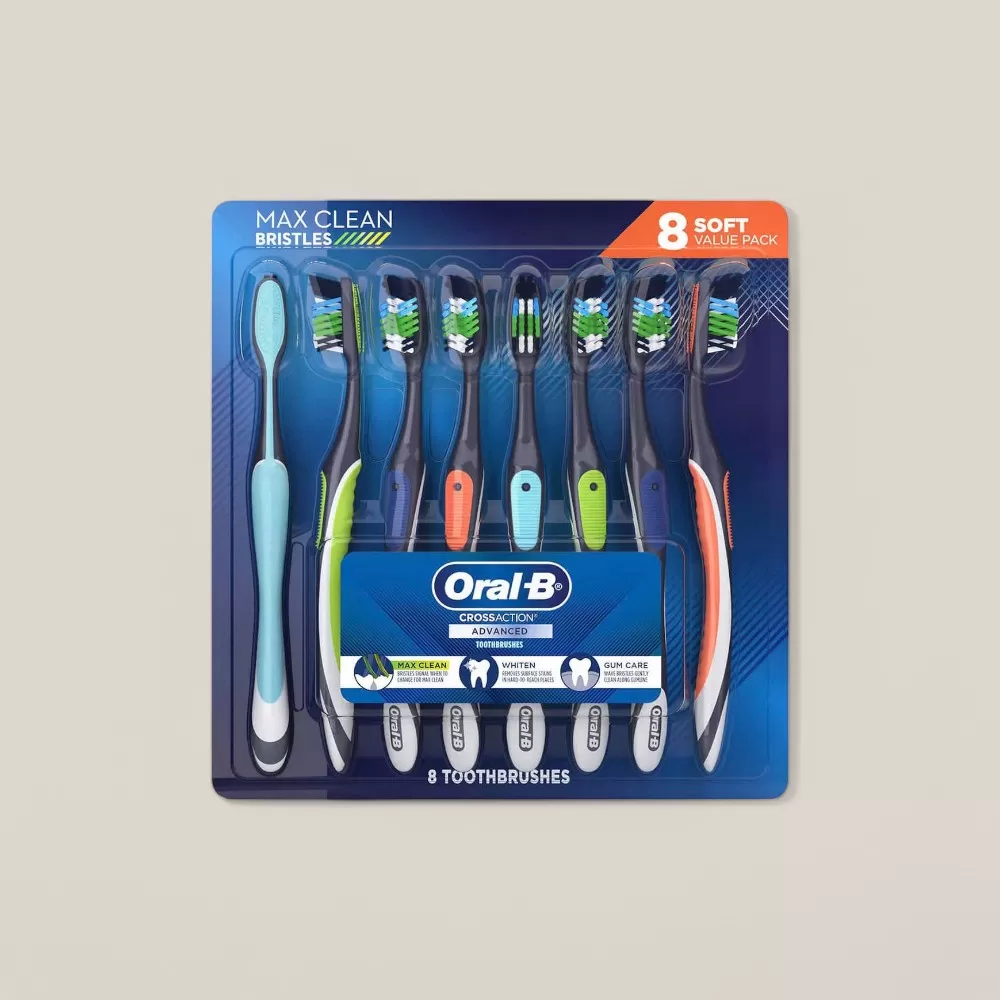 Oral-B CrossAction Advanced MaxClean Manual Toothbrush #8-Pack