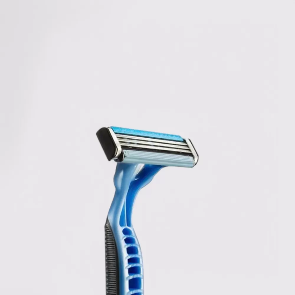 Dao Cạo Râu 3 Lưỡi Gillette Custom Plus 3 #36 cái
