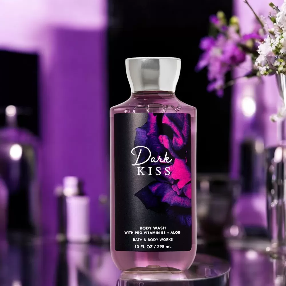 Sữa tắm nữ Bath and Body Work - Dark Kiss