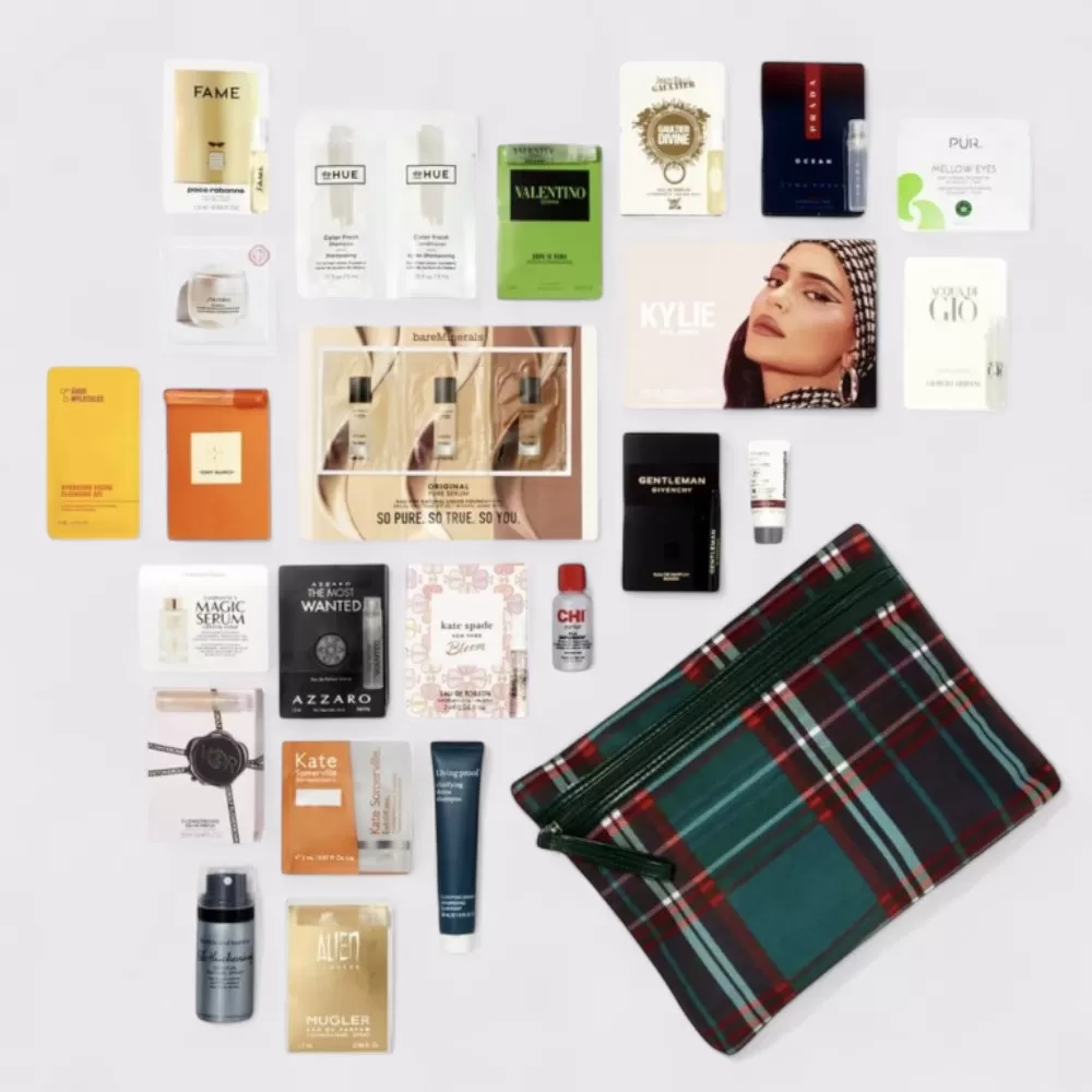 Set Quà Tặng 23 Piece Beauty Bag ( Màu Xanh Lá ) - Phiên Bản Giới Hạn