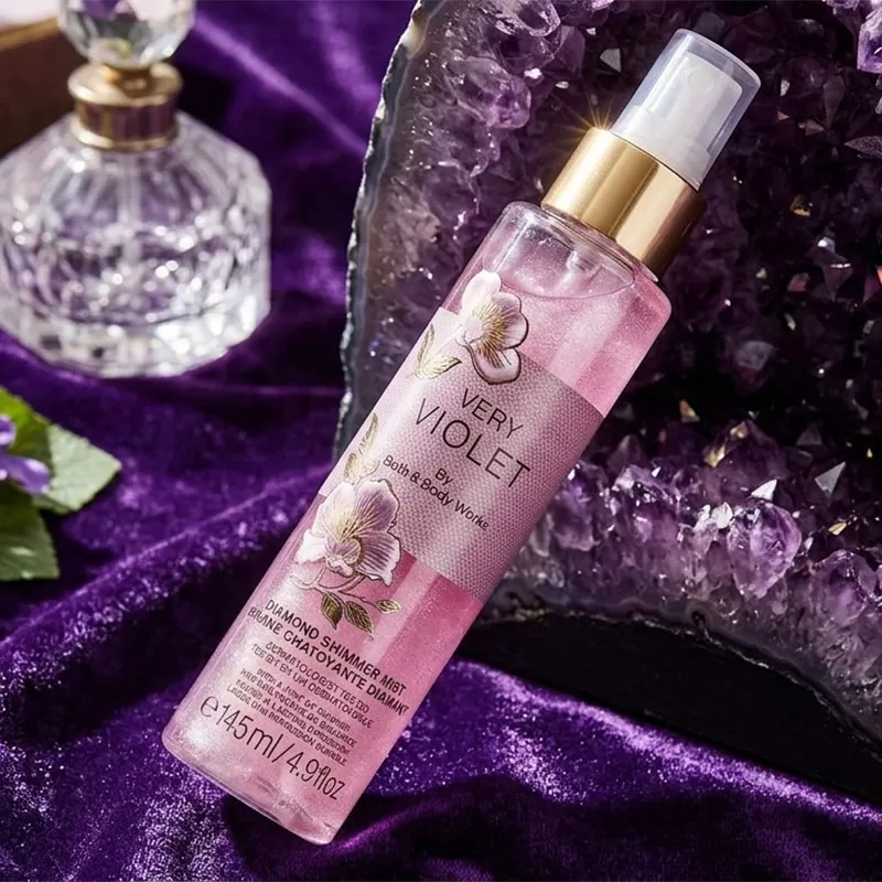 Xịt Thơm Toàn Thân Hạt Nhũ Very Violet - Bath & Body Works - 145ml